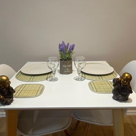 City Center Suite Тирана Екстер'єр фото