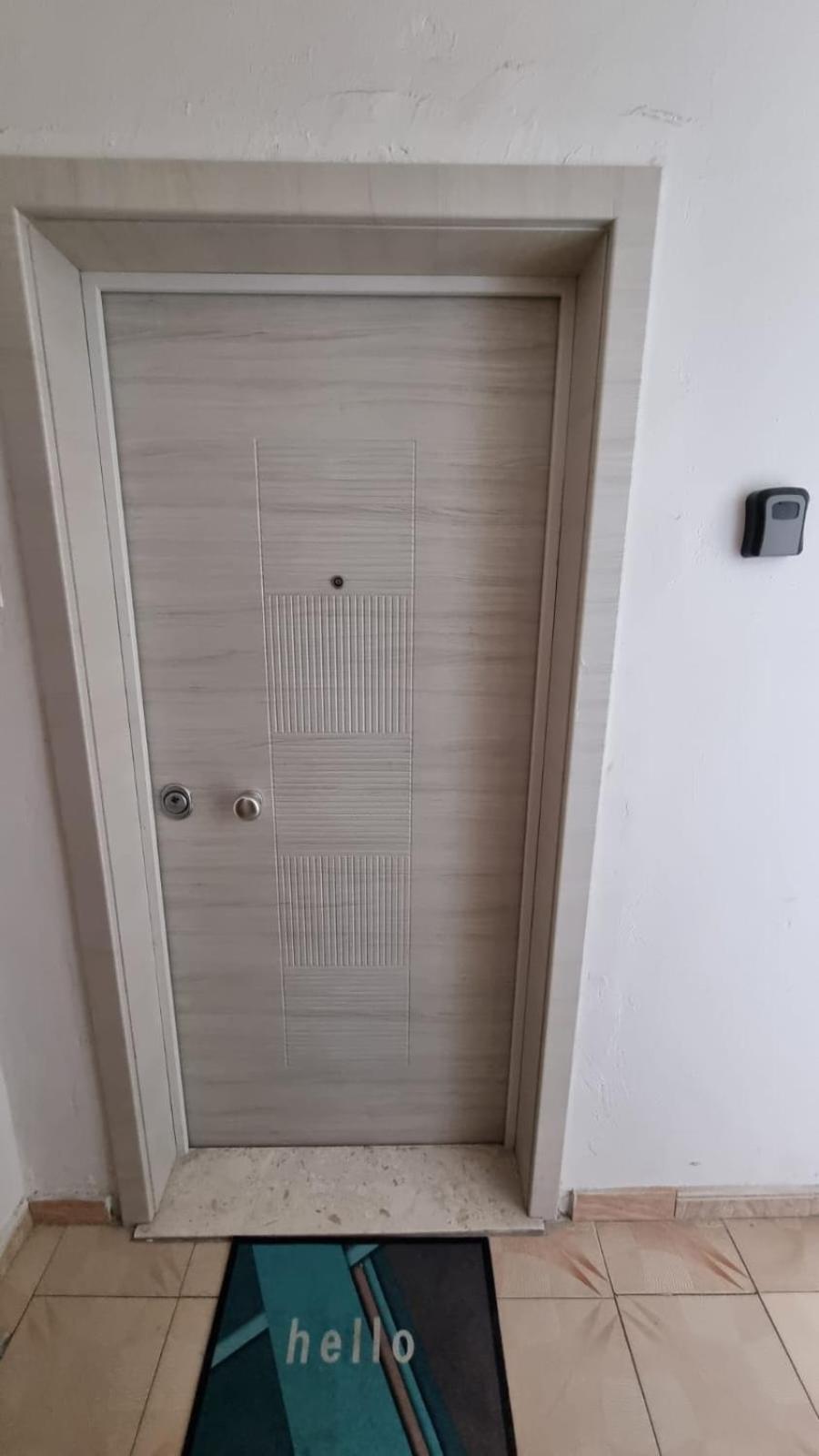 City Center Suite Тирана Екстер'єр фото